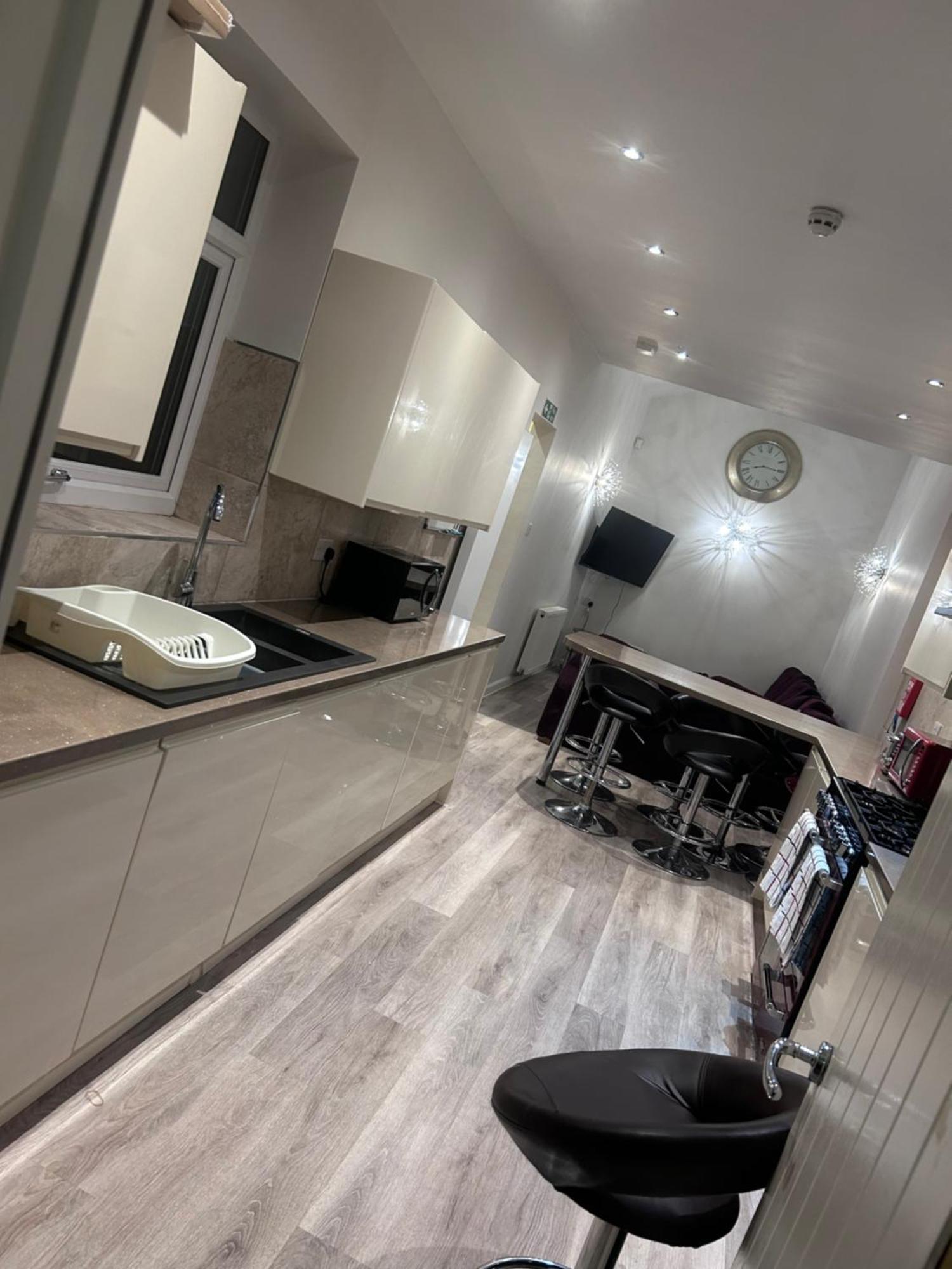Seafords Guest House Stoke-on-Trent Esterno foto